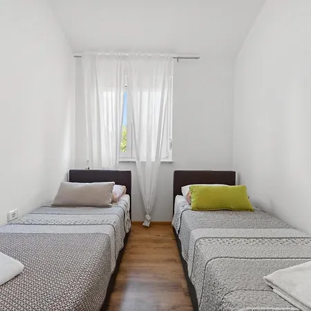 Neea Apartments Medulin Buitenkant foto