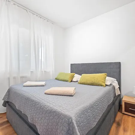 Neea Apartments Medulin Buitenkant foto