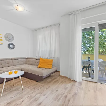 Neea Apartments Medulin Buitenkant foto